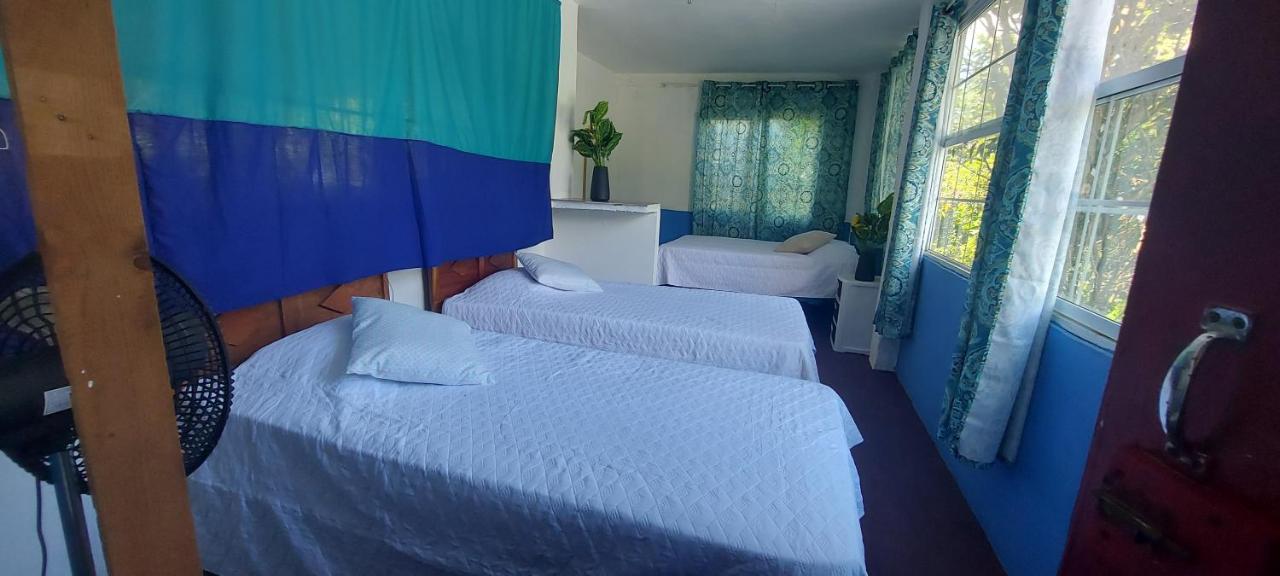 Hostal Don Quijote Llano Grande Buitenkant foto