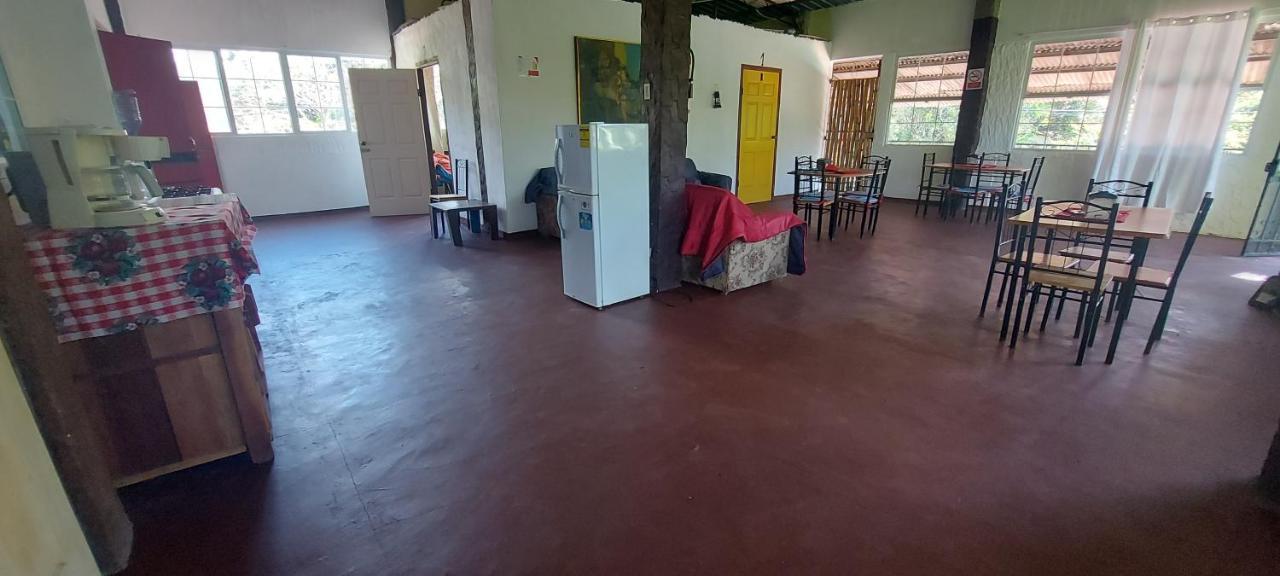 Hostal Don Quijote Llano Grande Buitenkant foto