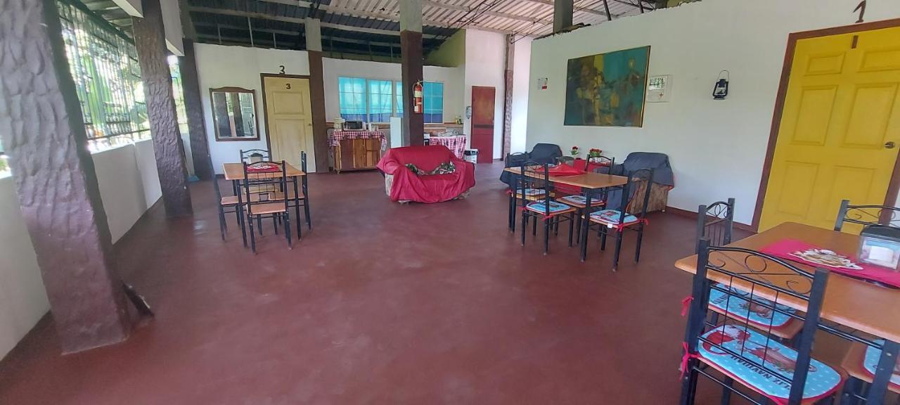 Hostal Don Quijote Llano Grande Buitenkant foto